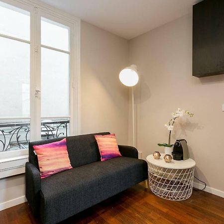 Charmant Studio Neuf Proche Des Invalides Apartment Paris Exterior foto
