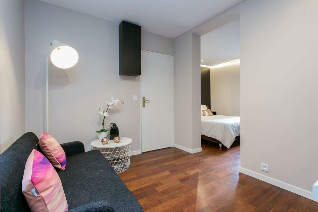 Charmant Studio Neuf Proche Des Invalides Apartment Paris Exterior foto